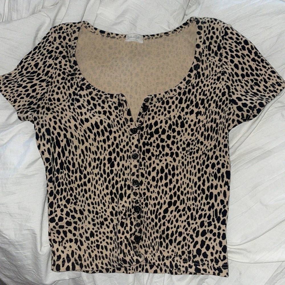 One Size John Galt button-up tee - cheetah print